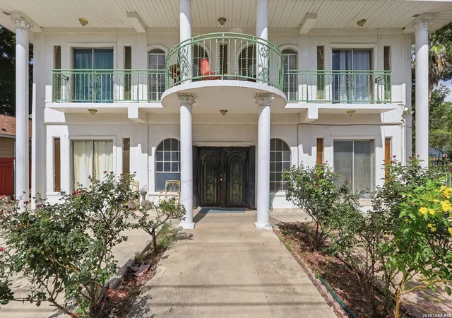 Photo 3 of Single family home for sale at 603 S San Joaquin Ave, San Antonio, TX 78237 | MLS# 2009479 | Listing updated on 2026-09-17
