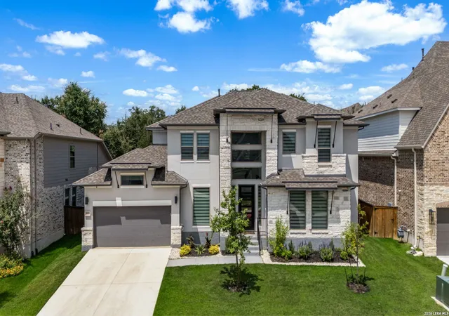 Photo 2 of Single family home for sale at 28711 Inverness Pass, Boerne, TX 78006 | MLS# 2009498 | Listing updated on 2026-09-11