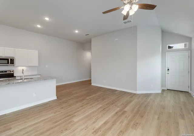 4th image of 277-281 Colgin Dr, San Antonio, TX 78253 | MLS# 2009501