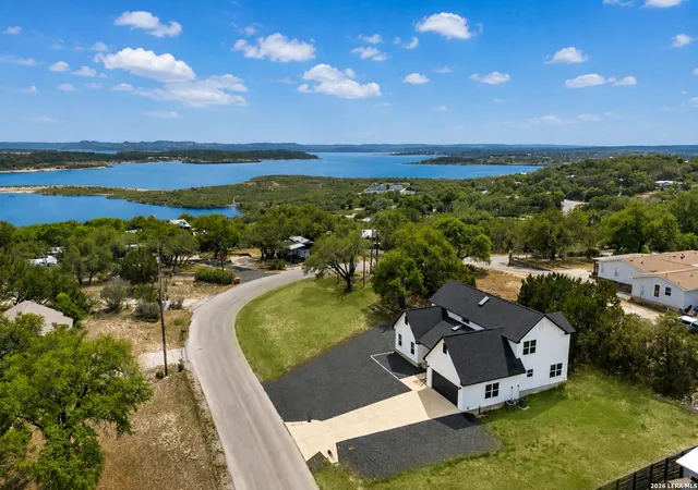 2nd image of 1090 Arcadia, Canyon Lake, TX 78133 | MLS# 2009537