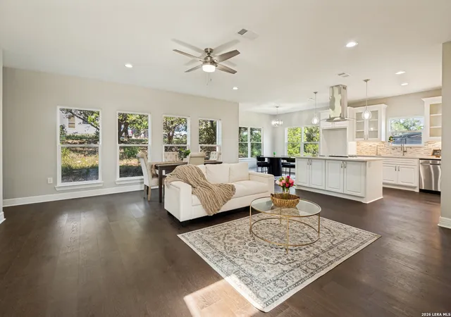 Photo 3 of Single family home for sale at 1090 Arcadia, Canyon Lake, TX 78133 | MLS# 2009537 | Listing updated on 2026-08-29