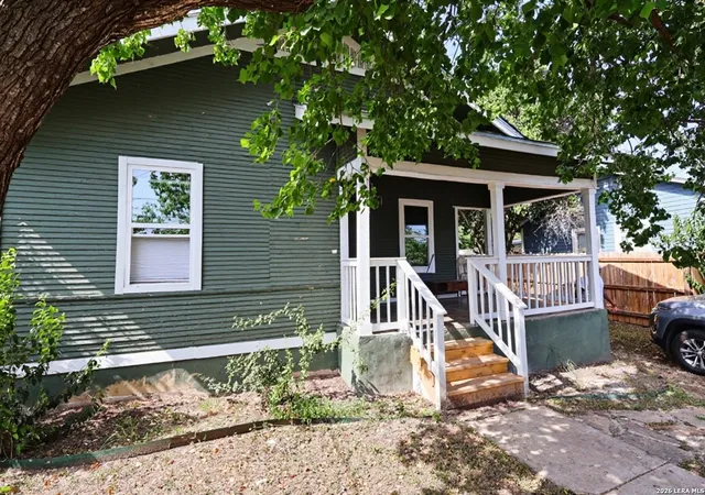 Photo 1 of Single family home for sale at 2251 Burnet St, San Antonio, TX 78202 | MLS# 2009540 | Listing updated on 2026-08-29