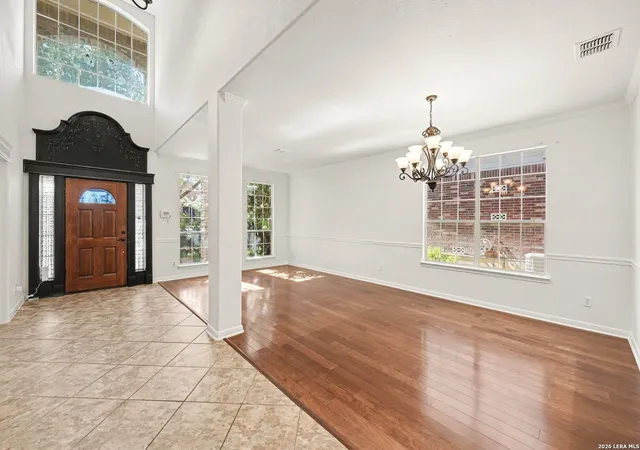 Photo 3 of Single family home for sale at 623 Midway Crst, San Antonio, TX 78258 | MLS# 2009570 | Listing updated on 2026-09-17