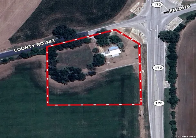 13th image of 980 County Road 443, Hondo, TX 78861 | MLS# 2009588