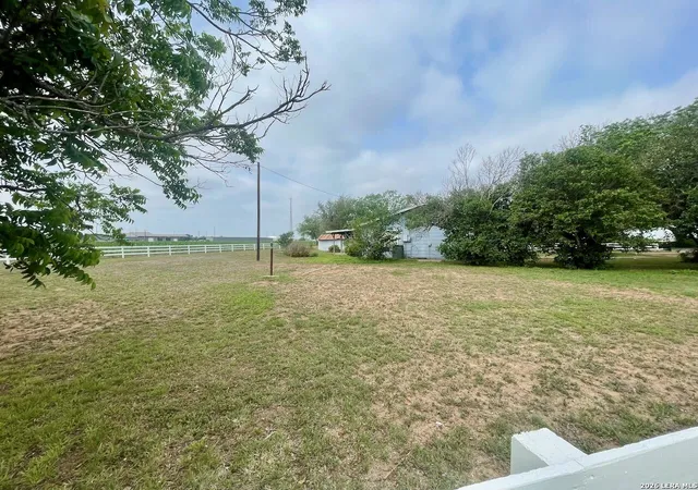 3rd image of 980 County Road 443, Hondo, TX 78861 | MLS# 2009588