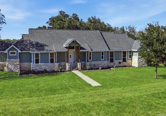 3rd image of 1250 County Road 304, Floresville, TX 78114 | MLS# 2009668
