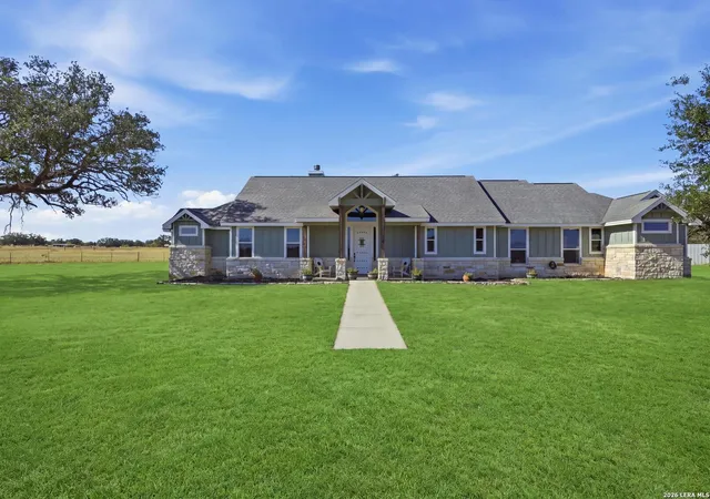 4th image of 1250 County Road 304, Floresville, TX 78114 | MLS# 2009668