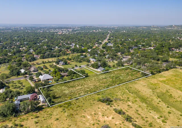 1st image of 328 Morning Glory Dr, Fredericksburg, TX 78624 | MLS# 2009688