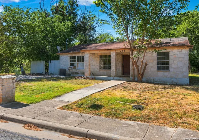Photo 3 of Single family home for sale at 130 Rene Ave, San Antonio, TX 78233 | MLS# 2009693 | Listing updated on 2026-09-10
