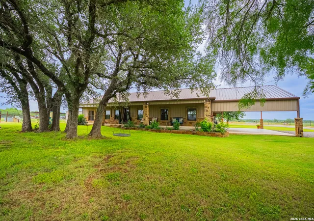 Photo 3 of Single family home for sale at 366 County Road 2543, Moore, TX 78057 | MLS# 2009694 | Listing updated on 2026-08-29