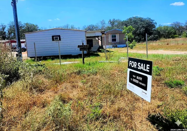 2nd image of 22923 Timberwood Ln, San Antonio, TX 78264 | MLS# 2009696