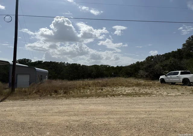 2nd image of 1109 Lakeshore, Bandera, TX 78003 | MLS# 2009729