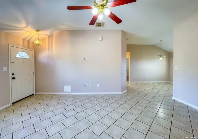 Photo 3 of Single family home for sale at 1300 Taylor St, Beeville, TX 78102 | MLS# 2009750 | Listing updated on 2026-09-25