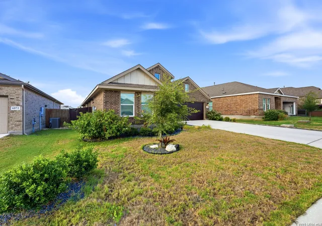 Photo 3 of Single family home for sale at 6068 Draw Loop, Bulverde, TX 78163 | MLS# 2009758 | Listing updated on 2026-09-15