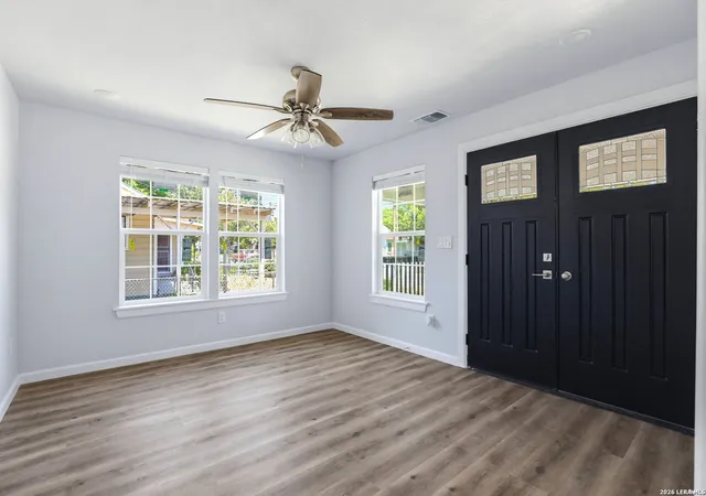 Photo 3 of Sale Pending at 1326 W Winnipeg Ave, San Antonio, TX 78225 | MLS# 2009858 | Listing updated on 2026-09-07