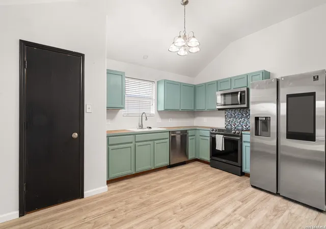 1st image of 524 Copper Ln, Jarrell, TX 76537 | MLS# 2009874