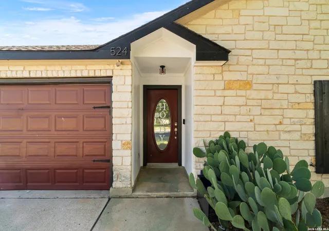 4th image of 524 Copper Ln, Jarrell, TX 76537 | MLS# 2009874
