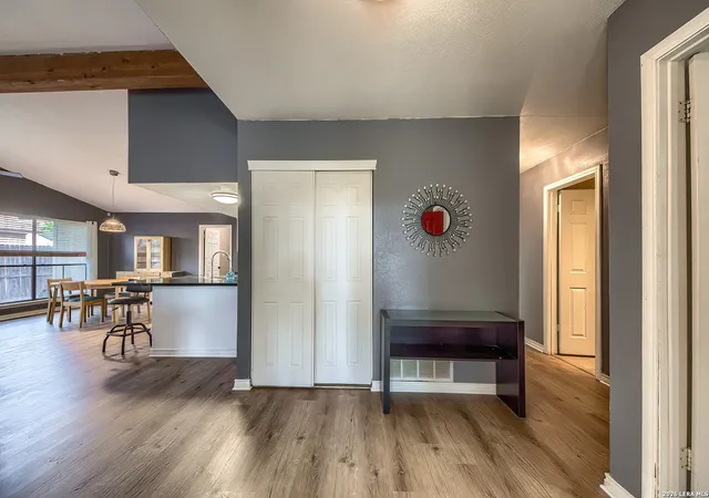 Photo 3 of Single family home for sale at 4210 Hilton Head St, San Antonio, TX 78217 | MLS# 2009887 | Listing updated on 2026-09-11