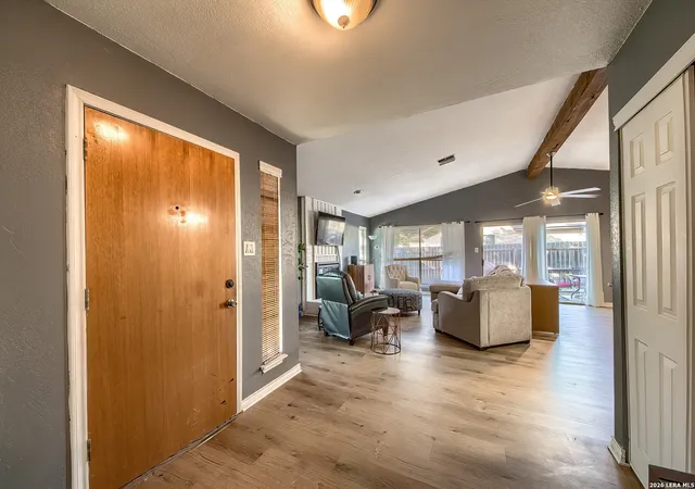 Photo 3 of Single family home for sale at 4210 Hilton Head St, San Antonio, TX 78217 | MLS# 2009887 | Listing updated on 2026-09-11