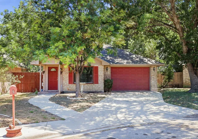 1st image of 15 Shadow Cir, New Braunfels, TX 78130 | MLS# 2009917