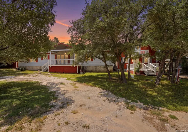 1st image of 942 Leaning Oak, Spring Branch, TX 78070 | MLS# 2009921