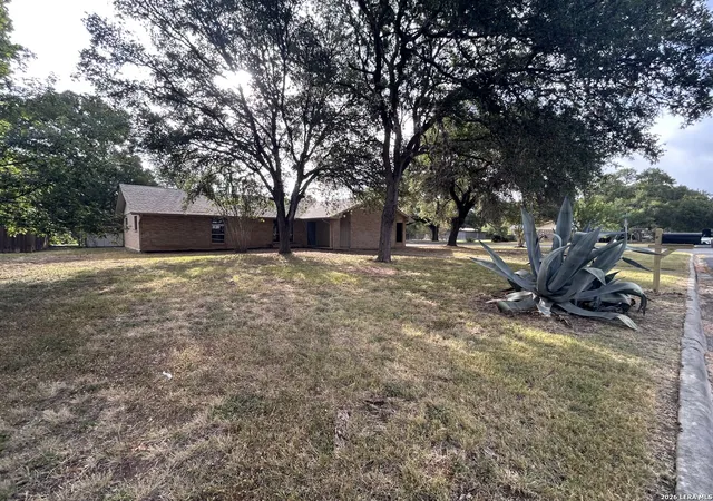 2nd image of 217 Elmwood Dr, Seguin, TX 78155 | MLS# 2009923