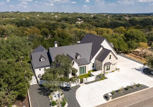 2nd image of 31209 Keeneland Dr, Fair Oaks Ranch, TX 78015 | MLS# 2009927