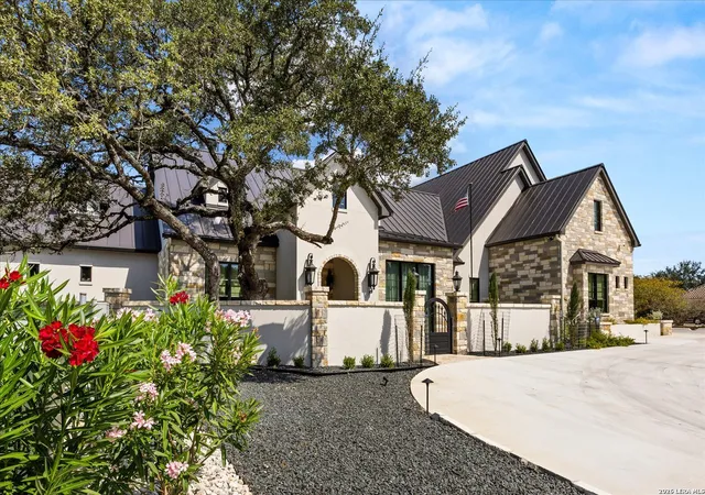 image of 31209 Keeneland Dr, Fair Oaks Ranch, TX 78015 | MLS# 2009927