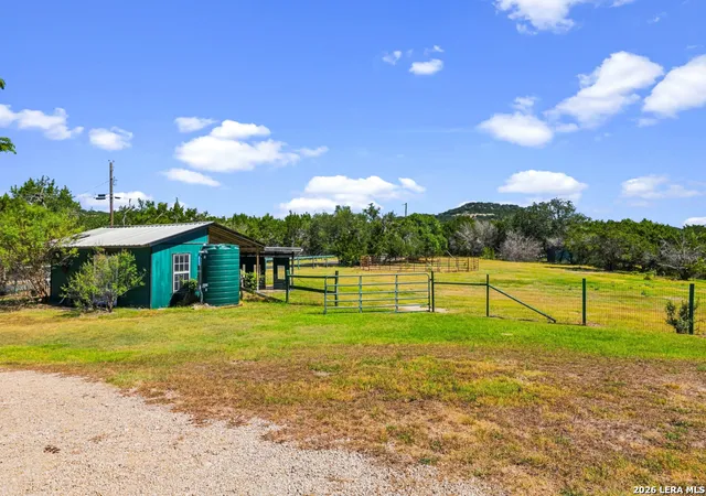 Photo 3 of Single family home for sale at 103 Lariat Dr, Boerne, TX 78006 | MLS# 2009935 | Listing updated on 2026-09-27