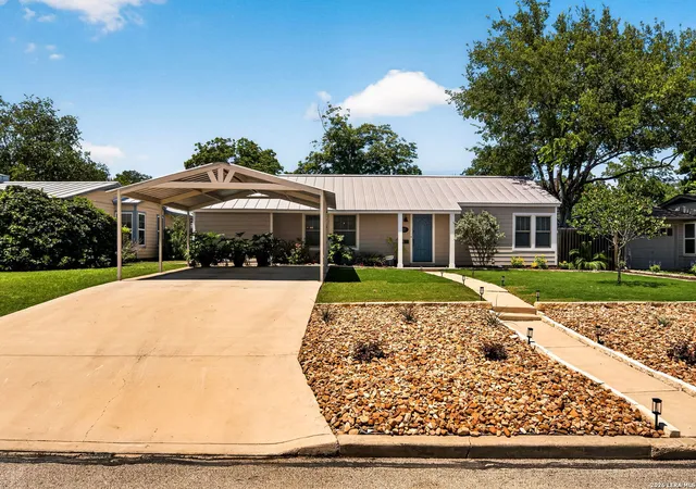 2nd image of 237 Wellesley Blvd, San Antonio, TX 78209 | MLS# 2009945