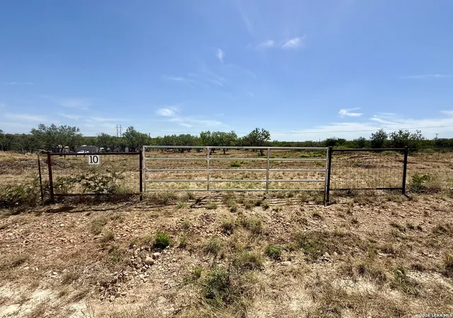 Land for sale at 103 County Road 1670, Moore, TX 78057 | MLS# 2009999
