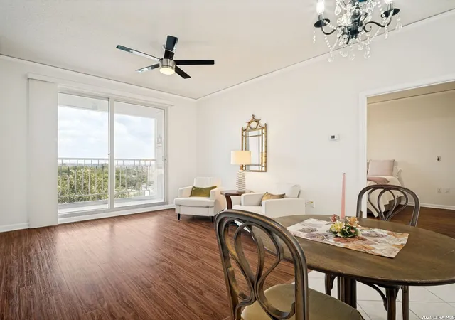 5th image of 1 Towers Park Lane #604, San Antonio, TX 78209 | MLS# 2010005