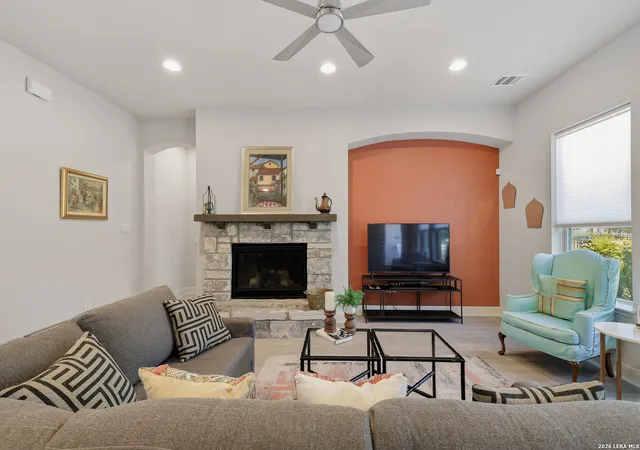 Photo 4 of Single family home for sale at 4719 Avery Way, San Antonio, TX 78261 | MLS# 2010013 | Listing updated on 2026-09-22