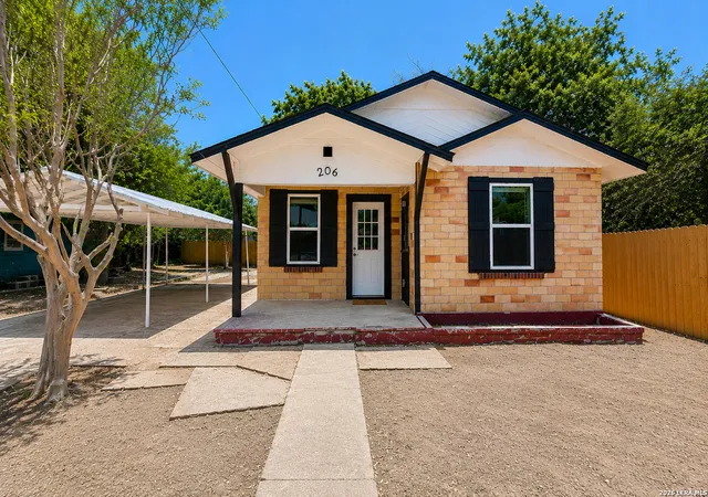 1st image of 206 Mercedes, San Antonio, TX 78207 | MLS# 2010020