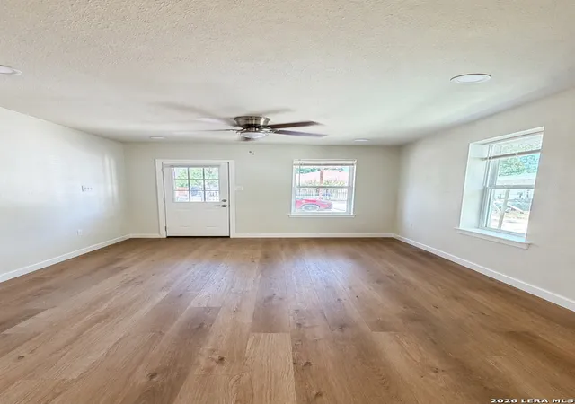 3rd image of 206 Mercedes, San Antonio, TX 78207 | MLS# 2010020