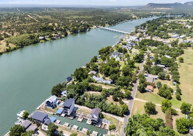 34th image of 942 Euel Moore, Kingsland, TX 78639 | MLS# 2010031