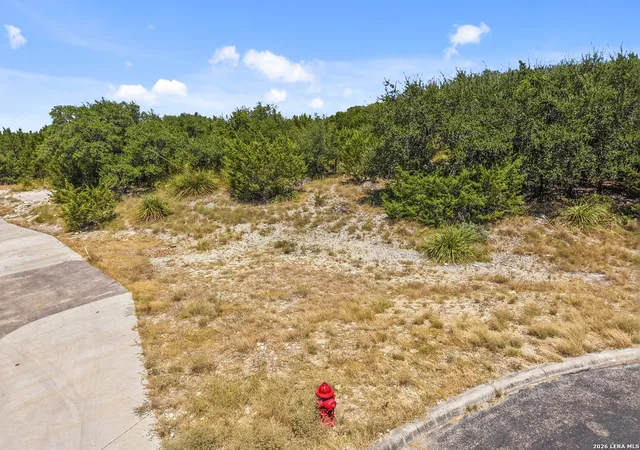 Photo 3 of Land for sale at 29114 Ledge Dr, Boerne, TX 78015 | MLS# 2010041 | Listing updated on 2026-10-06
