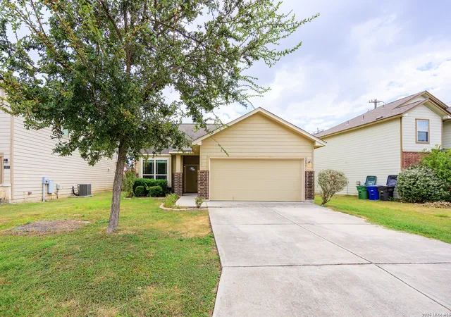 Photo 1 of Single family home for sale at 5806 Cielo Rnch, San Antonio, TX 78218 | MLS# 2010044 | Listing updated on 2026-09-12