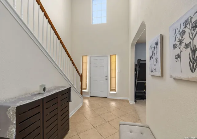 4th image of 8702 Jura Frst, Helotes, TX 78023 | MLS# 2010061