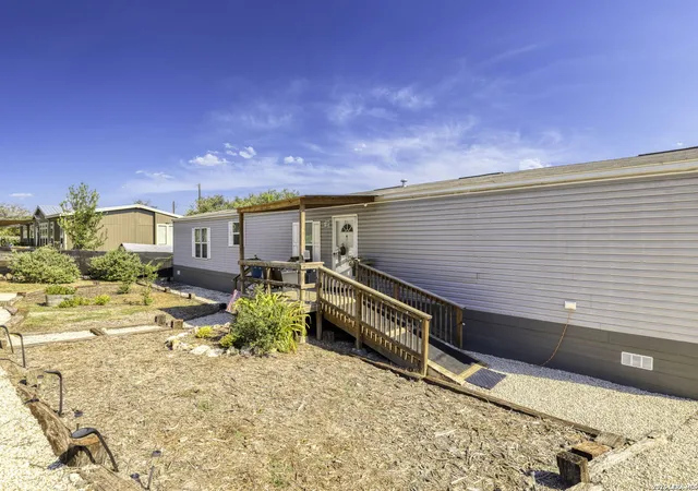 3rd image of 9070 Rebecca Creek Rd, Spring Branch, TX 78070 | MLS# 2010077