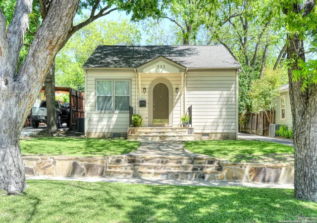 2nd image of 333 Redwood St, Alamo Heights, TX 78209 | MLS# 2010102