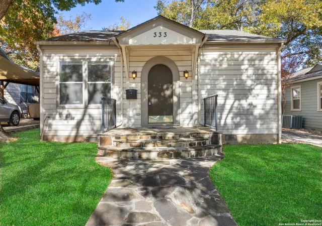 Single family home for sale at 333 Redwood St, Alamo Heights, TX 78209 | MLS# 2010102 | Listing updated on 2026-09-26
