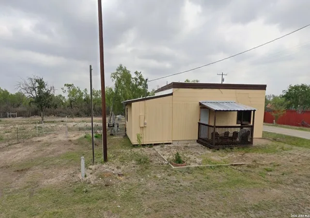Photo 1 of Single family home for sale at 385 N Railroad St, Spofford, TX 78877 | MLS# 2010111 | Listing updated on 2026-08-30