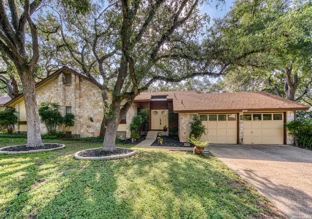 1st image of 13046 Hunters Breeze St, San Antonio, TX 78230 | MLS# 2010121