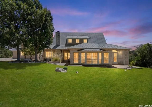3rd image of 1405 Countryside Bnd, Fredericksburg, TX 78624 | MLS# 2010123