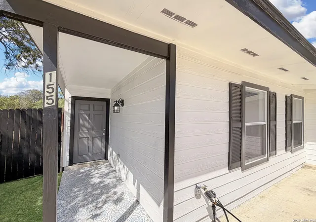 Photo 3 of Sale Pending at 155 Rock Valley Dr, San Antonio, TX 78227 | MLS# 2010135 | Listing updated on 2026-09-06