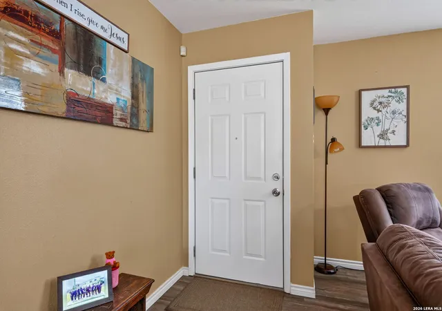 Photo 4 of Single family home for sale at 325 Wendy Ln, Seguin, TX 78155 | MLS# 2010139 | Listing updated on 2026-09-22