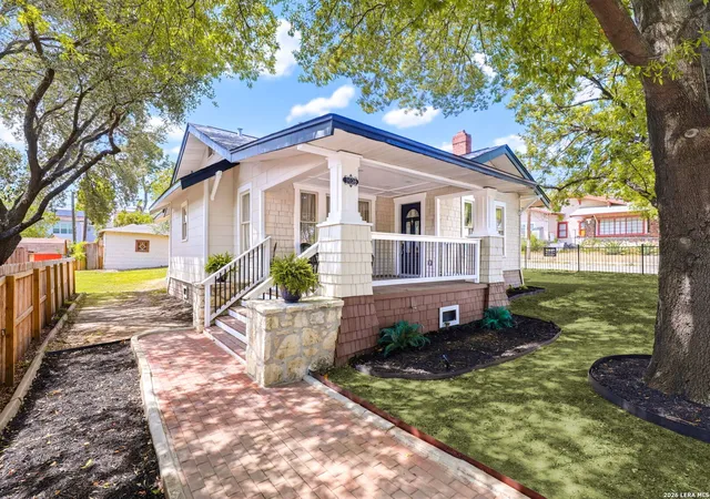 4th image of 1036 W Russell Pl, San Antonio, TX 78212 | MLS# 2010150