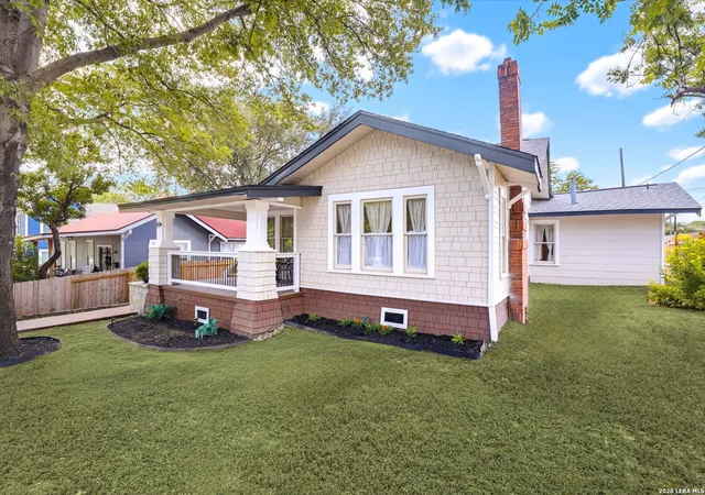 5th image of 1036 W Russell Pl, San Antonio, TX 78212 | MLS# 2010150