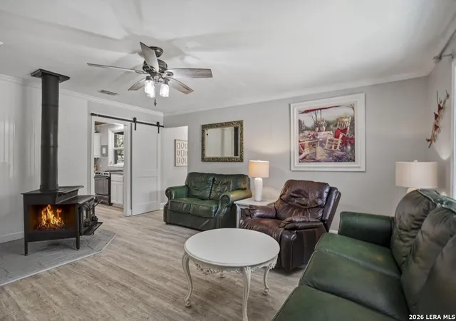 5th image of 156 Deep Woods Dr, Seguin, TX 78155 | MLS# 2010155